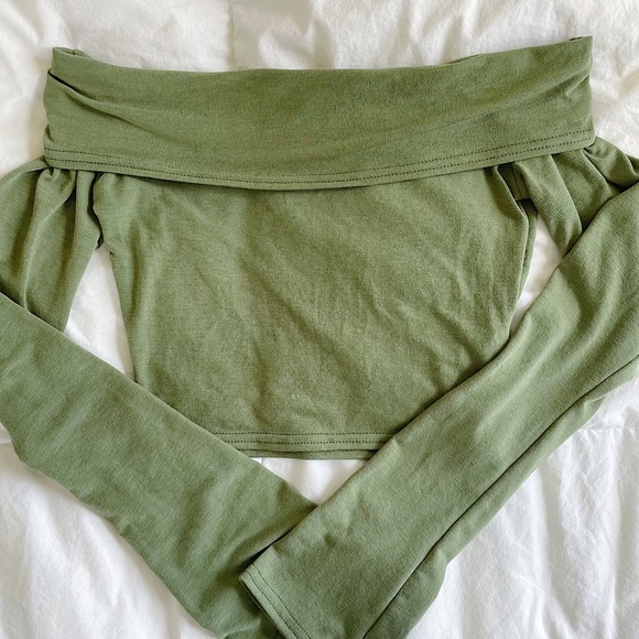 PrettyLittleThing Tops - PrettyLittleThing Olive Green Off the Shoulder Long Sleeve Crop Top